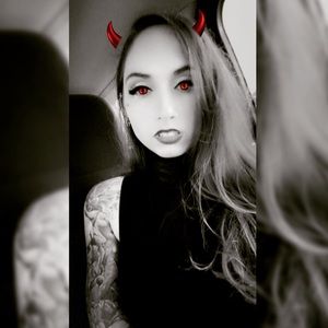 Meet your Posher, Ana